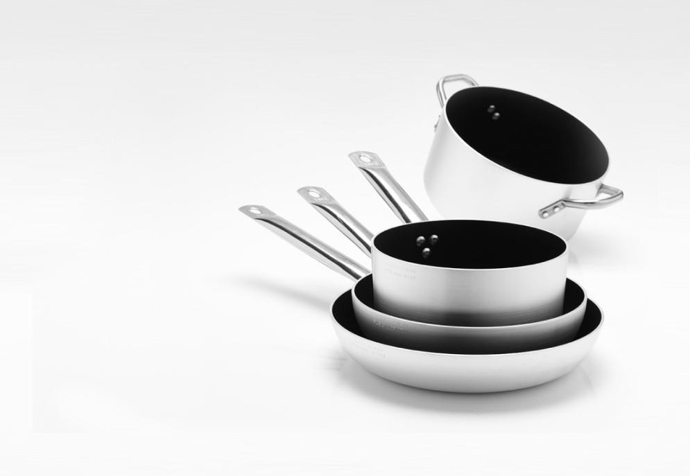 Aluminum pan / 24cm / 3mm / Nonstick
