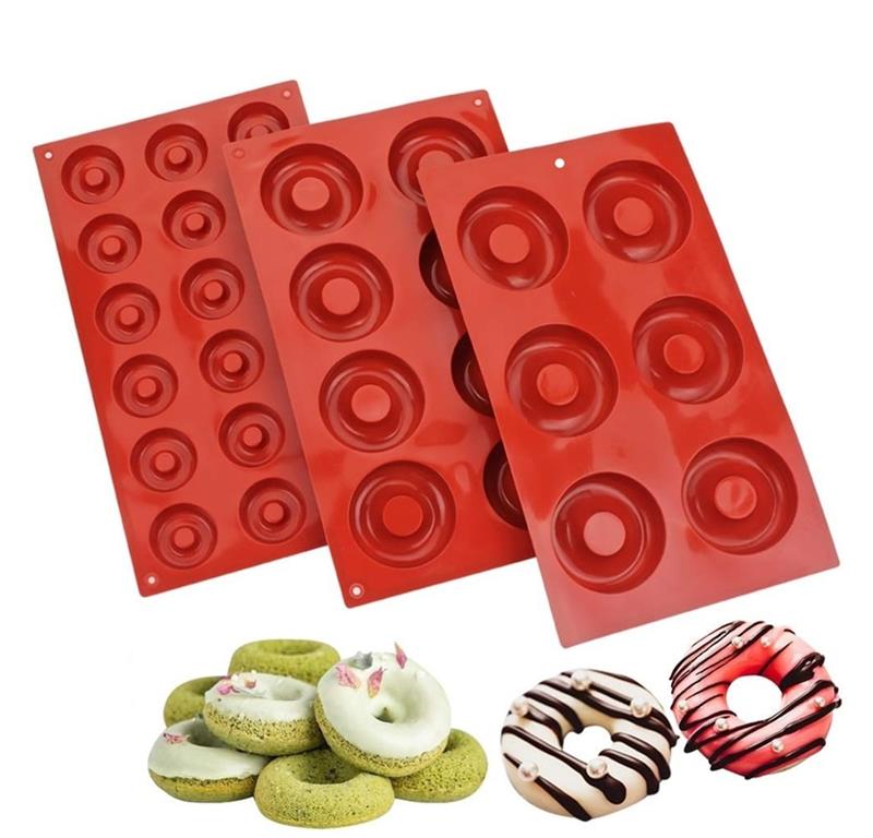Silicone Baking Mould Doughnut / 18x / 4