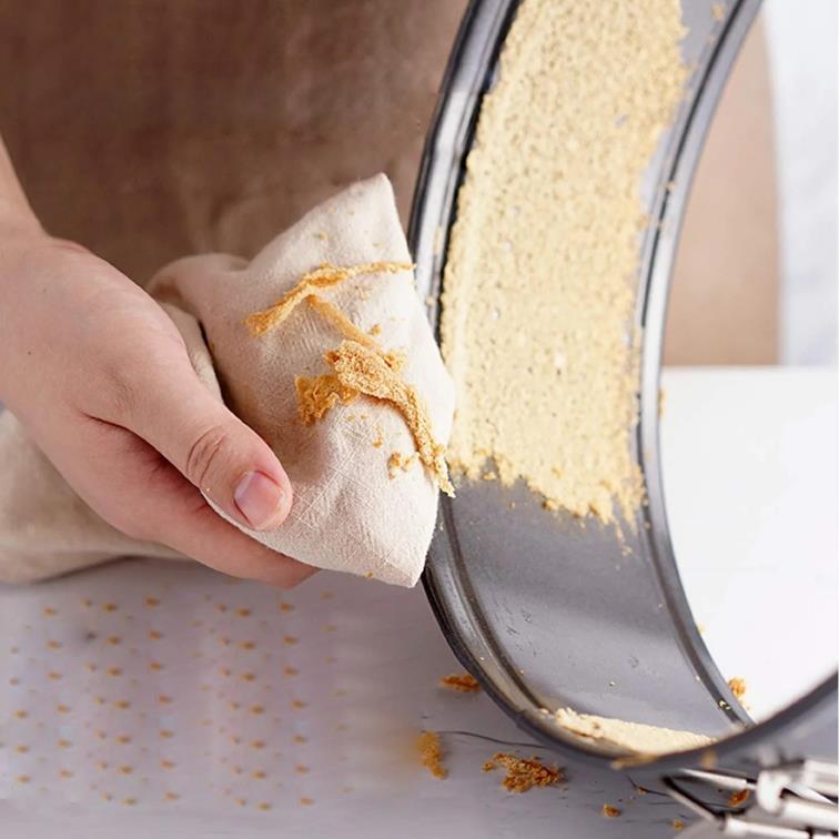 Baking Pan For Cake / w/ Buckle / 24cm