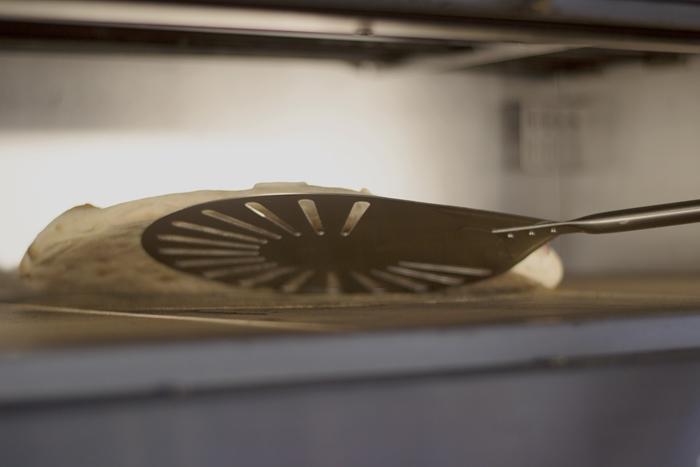 Pizza Turning Peel / 23cm / 150cm /Amica