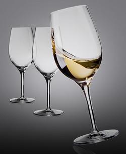 Penelope Wine Glass / 65cl