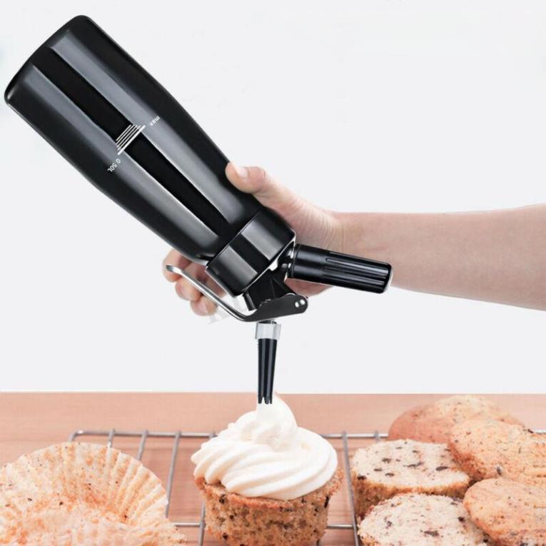Cream Whipper / Kitchen Line /Black/0.5L