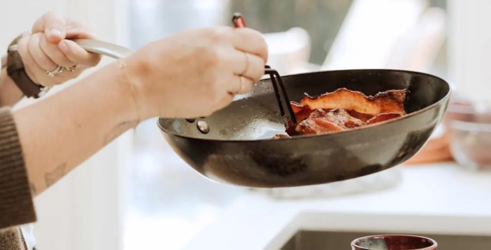 Carbon Steel Pan / 28cm / 3mm / Inducti